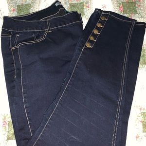 Twenty One Black by Rue21 Jeans (size 22R)